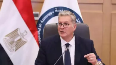 صورة البترول تناقش خطتها الخمسية للإنتاج مع الشركاء الأجانب