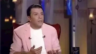 صورة “مدام ولا آنسة”.. ياسمين عز تحرج مصطفى كامل في “كلام الناس” (فيديو)