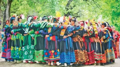 صورة أحلى نساء الدنيا.. 20 صورة لـ قبيلة نساؤها الأجمل في العالم