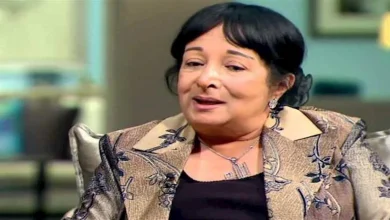 صورة سميرة عبد العزيز : الإمام الشعراوي زار المسرح وأكد أنه ليس حرامًا‬
