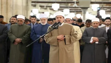 صورة “مزامير القرآن”.. أئمة الجامع الأزهر يبدعون في صلاتي العشاء والتراويح ليلة 12 رمضان (فيديو وصور)