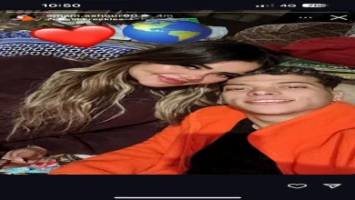 صورة إمام عاشور ينشر صورة رومانسية مع زوجته