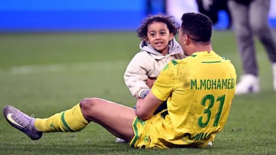 صورة مصطفى محمد يحتفل بعيد الفطر