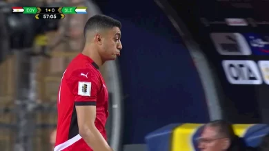 صورة “لست مع حسن حسام”.. أحمد بلال يدافع عن مصطفى محمد