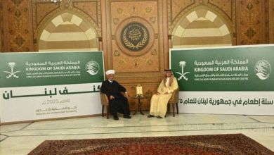 صورة مفتي لبنان يستقبل السفير بخاري  أخبار السعودية