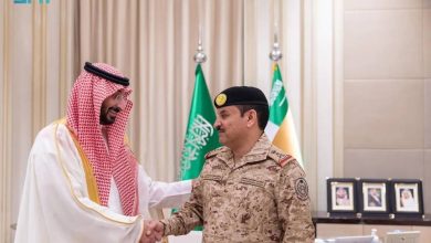 صورة وزير الحرس الوطني يقلّد رئيس الجهاز العسكري رتبته الجديدة  أخبار السعودية