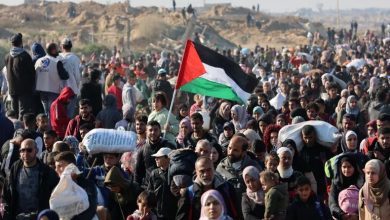 صورة الدفاع المدني بغزة: مئات العائلات تفترش الأرض دون مأوى في جنوب القطاع ..