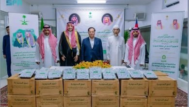 صورة «الشؤون الإسلامية» تنفذ برنامجي خادم الحرمين لتوزيع التمور وتفطير الصائمين في كمبوديا