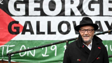صورة غالاوي يدعو لوقف الاستهداف السياسي للجالية الفلسطينية في بريطانيا بموجب “البند السابع”