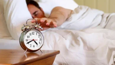 صورة لا تتجاهل ظهور هذه العلامات أثناء الاستيقاظ من النوم