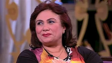صورة سلوى عثمان: “دوري في العطار والسبع بنات نقطة سودة”