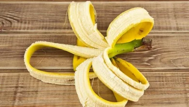 صورة هذًا ما يحدث لك عند إضافة قشر الموز إلى طعامك؟