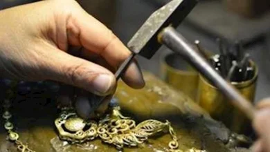 صورة صناعة الذهب: مكاسب المعدن الأصفر تصل إلى 1155 جنيها منذ بداية 2025