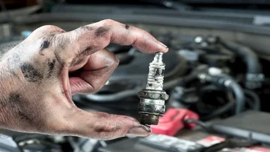 صورة “غيَّرها بنفسك”.. خطوات استبدال “بوجيهات” السيارة في المنزل (فيديو)