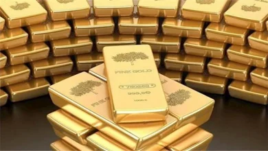 صورة بعد كسر  3350 دولارا.. شعبة الذهب توضح أسباب تراجع الذهب العالمي اليوم