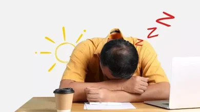صورة أسباب النعاس أثناء النهار.. ما علاقته بالتغذية؟