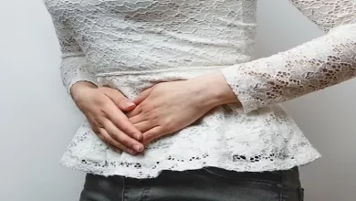 صورة تمزق قولون امرأة وخروجه من جسدها.. والسبب غير متوقع