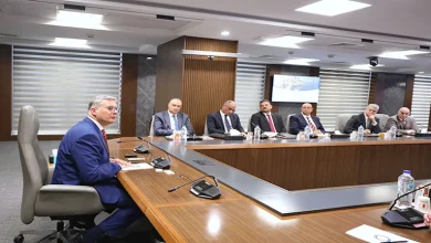صورة وزير البترول يبحث مع شركة “Sun Africa” الأمريكية التعاون المشترك في البترول والغاز