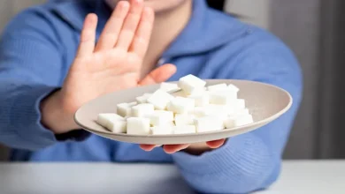 صورة ماذا يحدث لجسمك عند التوقف عن تناول السكر لمدة شهر؟