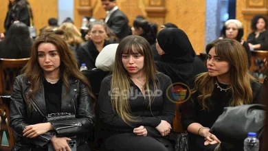 صورة بحضور نجوم الفن ومشاهير.. 25 صورة من عزاء سليمان عيد