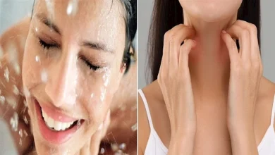 صورة كيف يؤثر الاستحمام في الصباح على البشرة؟