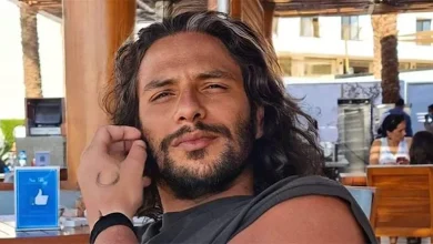 صورة لم أقصد الإساءة.. زوج الفنانة آية سماحة يعتذر للمصورين