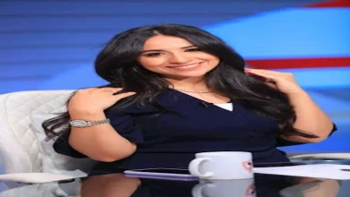 صورة مذيعة قناة الزمالك توضح حقيقة ظهورها بقميص صنداونز