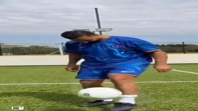 صورة بعد ميدو.. ظهور لاعب فاركو وزوجته في تدريبات تشيلسي (صور)