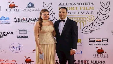 صورة بالصور.. بشرى وزوجها أول حضور حفل افتتاح مهرجان الإسكندرية للفيلم القصير