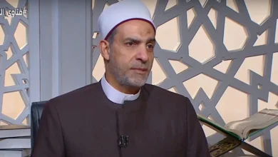 صورة حق الزوج أم الزوجة؟.. أمين الفتوى يوضح حكم الذهب المشترى من مصروف البي