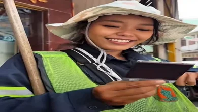 صورة عاملة نظافة تصبح عارضة أزياء بالصدفة.. والسبب فيديو على “تيك توك”