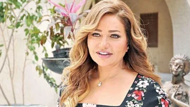 صورة ليلى علوي تعتذر عن نشرها شائعة وفاة الفريق أحمد شفيق: “أعتذر عن أي ضرر تسببت فيه”