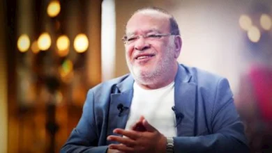 صورة صلاح عبد الله يحتفل بعيد القيامة المجيد: “كل عام وكلنا مصريين”