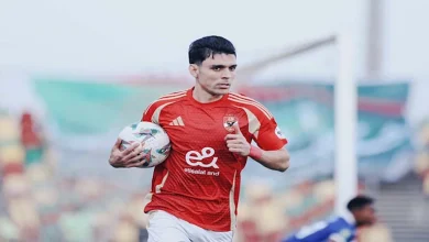 صورة أشرف بن شرقي يستعيد ذكريات مباراته الأولى ضد الزمالك