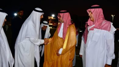 صورة محافظ جدة يعزّي أسرة بن ظافر في فقيدتهم  أخبار السعودية