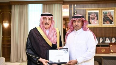صورة أمير جازان يستقبل «مجيري» بمناسبة حصوله على ميدالية بلاتينيوم  أخبار السعودية