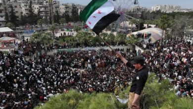 صورة للمرة الأولى منذ سقوط الأسد.. العلم السوري الجديد يرفرف في الأمم المتحدة  أخبار السعودية