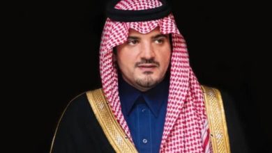 صورة وزير الداخلية يهنئ القيادة بمناسبة النجاحات والمنجزات التي حققتها رؤية المملكة 2030  أخبار السعودية