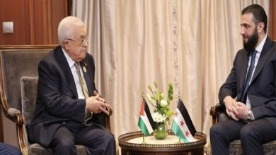 صورة الرئيس عباس سيغادر الليلة إلى عمان للقاء الرئيس السوري الشرع في دمشق