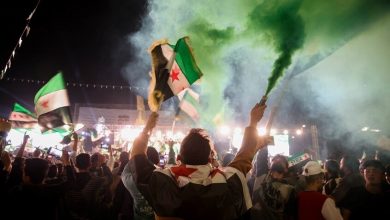 صورة الرئاسة السورية ترد على الجدل المثار حول تواجد شقيق الرئيس الشرع بضيافة شخصية بارزة في عهد الأسد