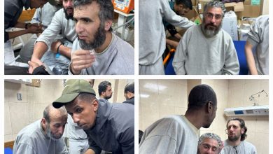 صورة الاحتلال يفرج عن 10 فلسطينيين من غزة أحدهم ناجٍ من مجزرة المسعفين