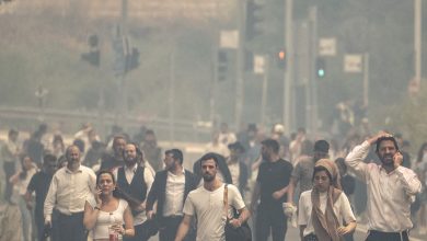 صورة “إسرائيل” تحترق.. إخلاءات واسعة للسكان واستنفار أمني كبير وسط توقعات باشتداد سعير النيران خلال ساعات