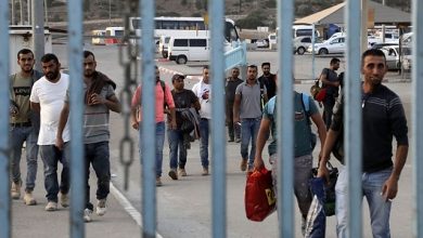 صورة وزير الاقتصاد الإسرائيلي: لا عودة للعمال الفلسطينيين بسبب موقف السلطة