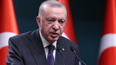 صورة أردوغان يعايد اليهود الأتراك بعيد “البيساح” ويتمنى لهم السلام