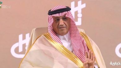 صورة وزير التعليم يعلن تأسيس مؤسسة وطنية لإعداد المعلمين