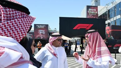 صورة محافظ جدة يتفقد حلبة كورنيش جدة استعدادًا لسباق جائزة السعودية الكبرى stc للفورمولا1