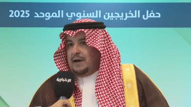 صورة تخريج أكثر من 4200 خريج وتوقيع عدة عقود التوظيف لهم