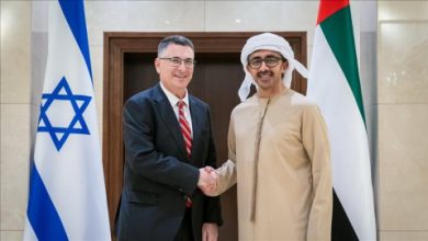صورة بن زايد وكاتس يبحثان في أبوظبي الأزمة في غزة وإعادة مفاوضات السلام