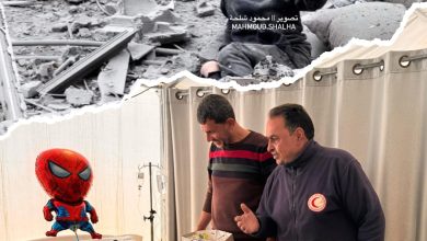 صورة الهلال الأحمر الفلسطيني ينقذ أيقونة الحياة: علي فرج يتحدى الموت