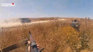 صورة القسام” تعلن عن كمين محكم واستهداف دبابة في دير البلح والجيش الإسرائيلي يقر بإصابة جندي من “جولاني